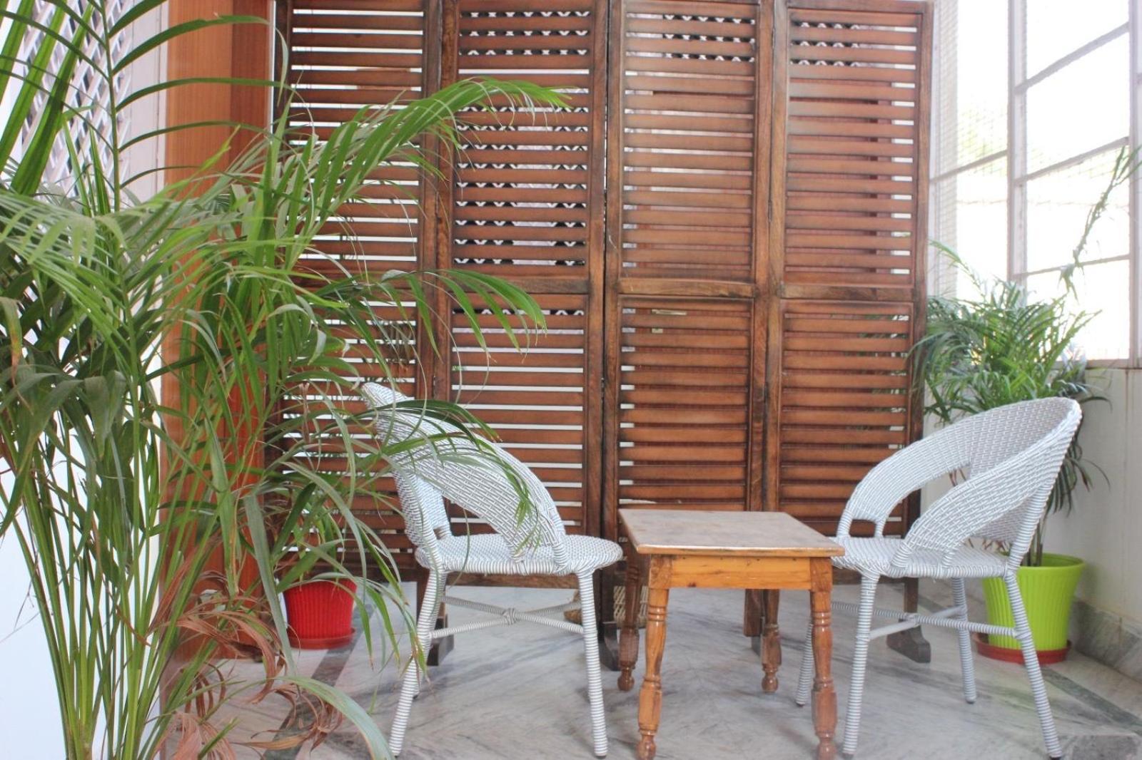 The Nandi International Boutique Homestay Varanasi Exterior photo