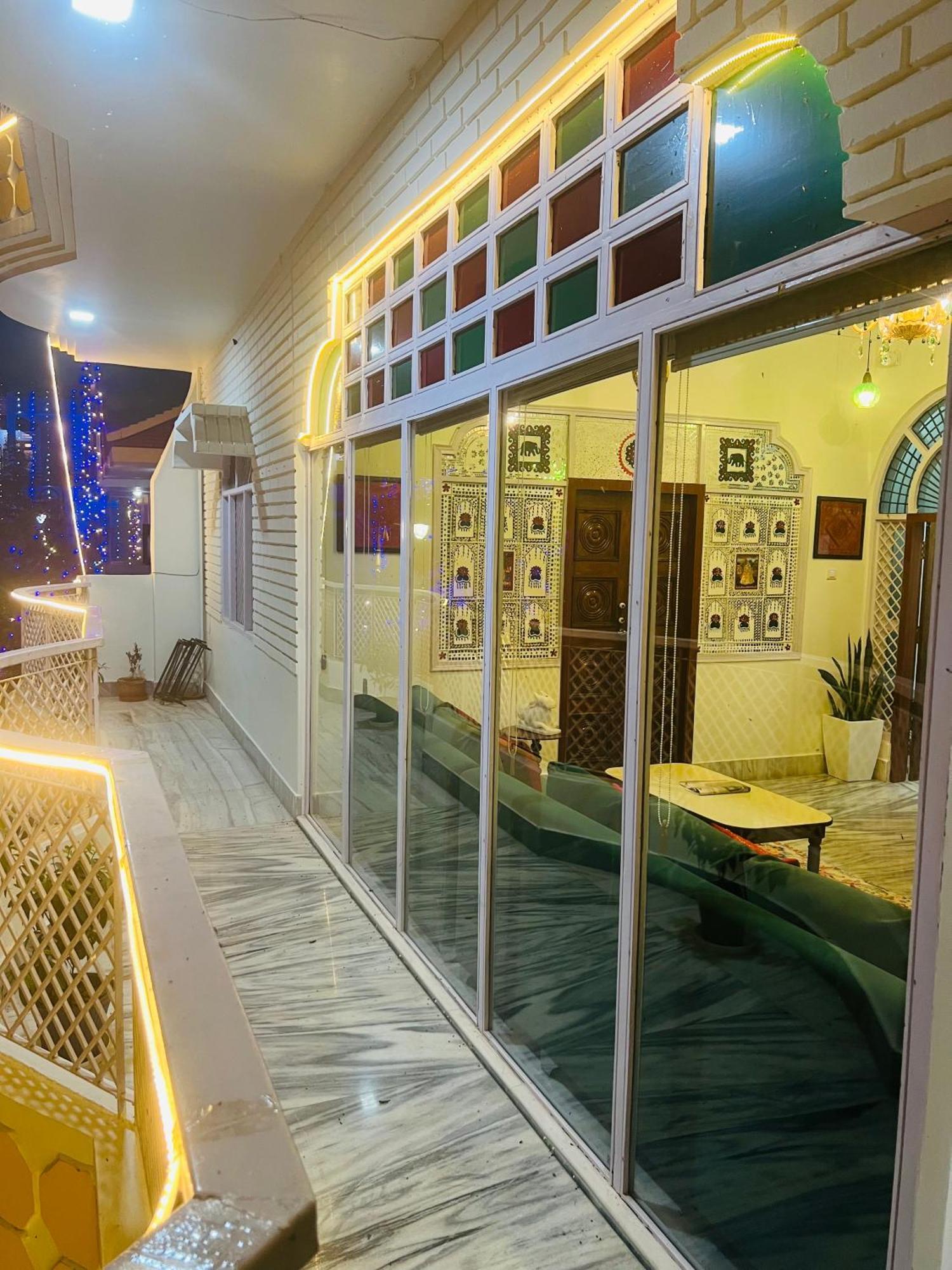The Nandi International Boutique Homestay Varanasi Exterior photo